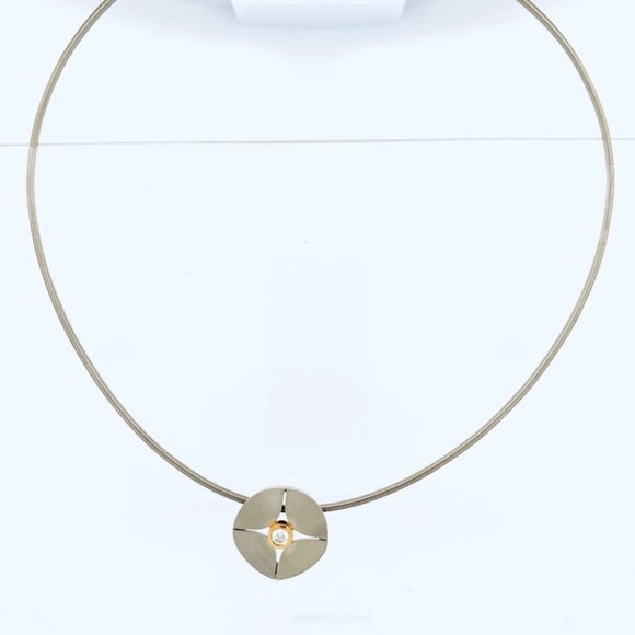 Platinum 950 Wire Cable Collar Necklace 3D Disc Pendant, Bezel Set Round Diamond